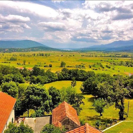Apartman Ana Vrlika ภายนอก รูปภาพ
